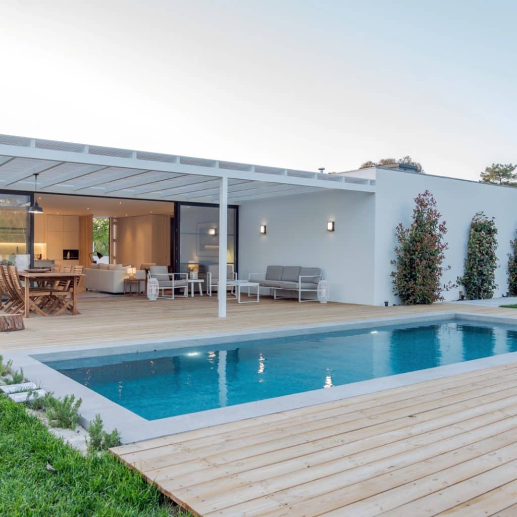 Piscine coque sur mesure